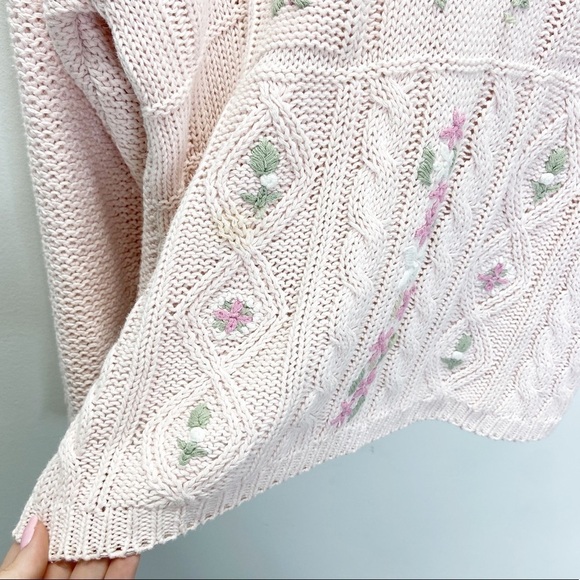 VTG Cable Knit Pale Pink Floral Granny Sweater Sz M - Picture 4 of 7